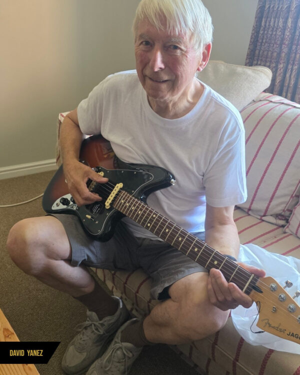 david-yanez-fender-player-jaguar-guitair-competition-winner